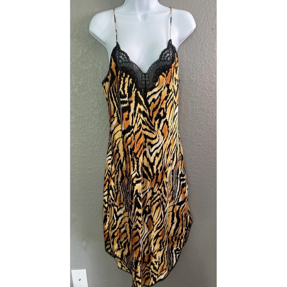Deena & Ozzy Animal Print Robe - Black and Orange